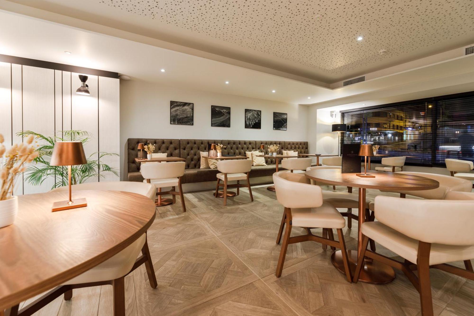Ambassador Boutique Hotel Nyon Exterior photo